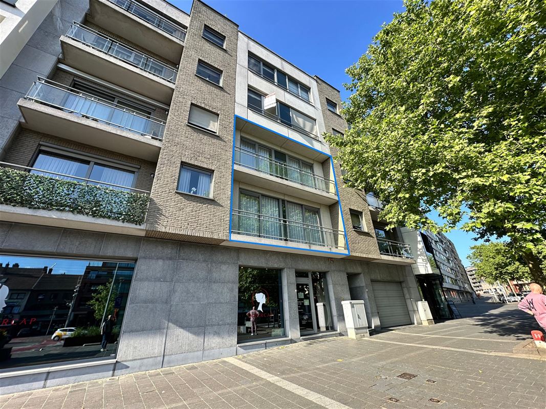 TE HUUR: Duplex-appartement met 2 slaapkamers te Genk!
