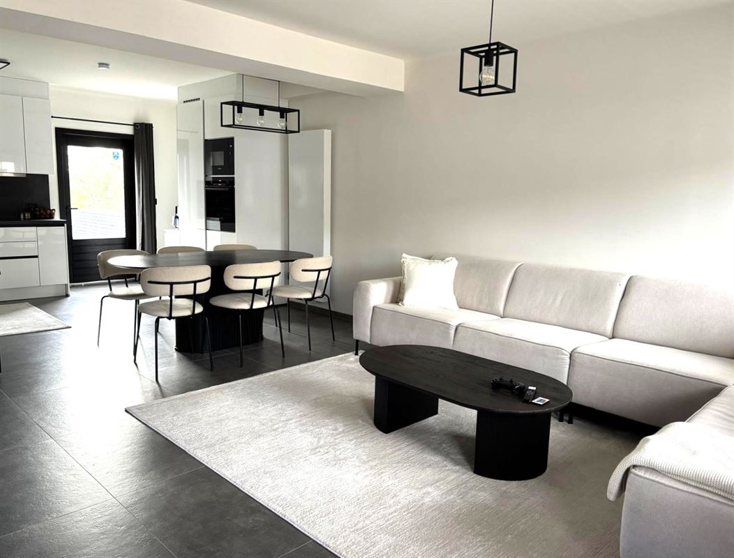 TE HUUR: Duplex-appartement met centrale ligging te Heusden-Zolder!