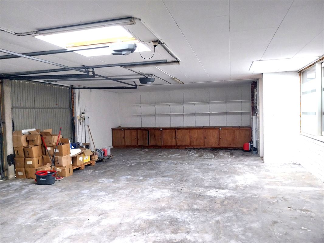 E2638882735680730038_4167ABL