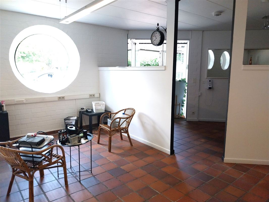 E2638882735685862434_4167DL