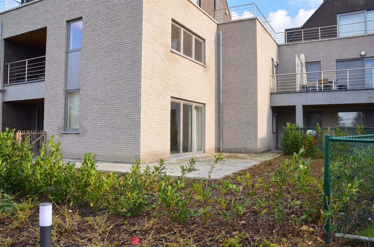 TE HUUR: Gelijkvloers appartement met 2 slaapkamers te Heusden!
