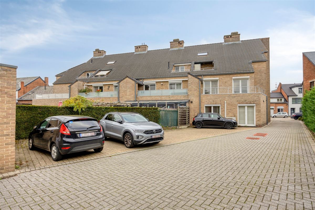 2 terrassen en garage in Zonhoven!